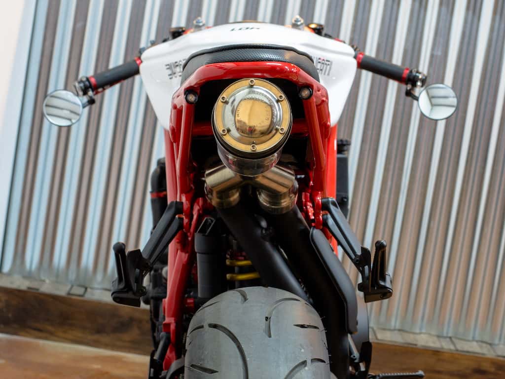 Ducati 999 "Neoracer" by Lord Drake Kustoms - Foto by Álvaro Manén
