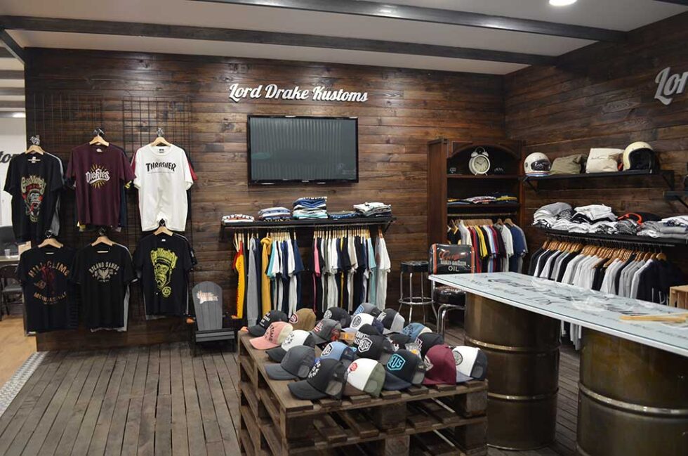 Perhaps the largest Cafe Racer in Spain Lord Drake Kustoms