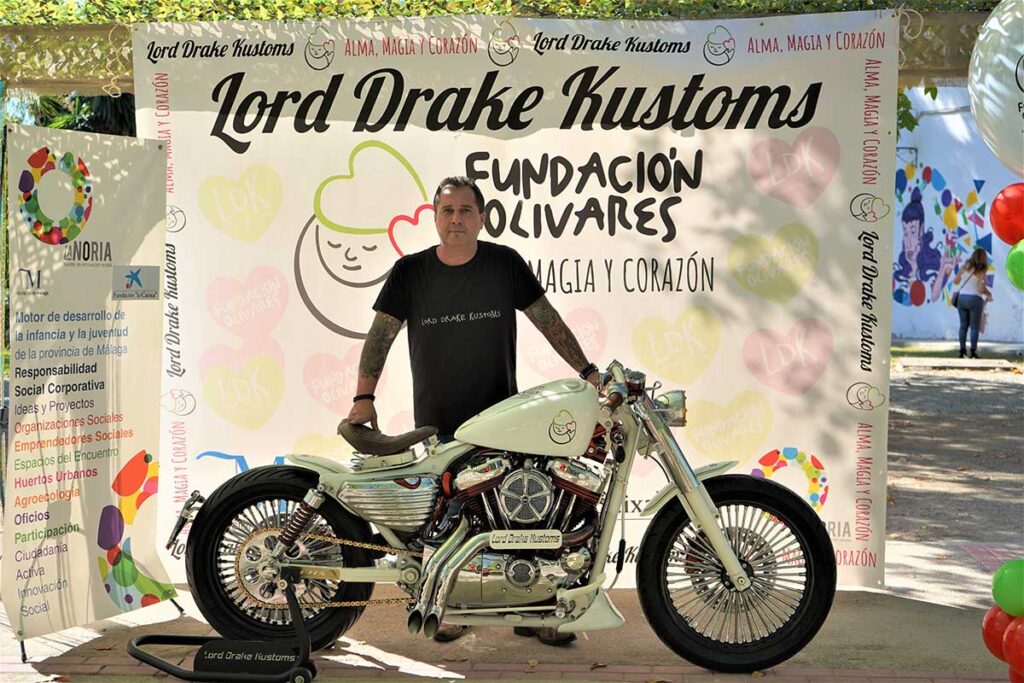 Fran Manen and the Harley Olivares Foundation