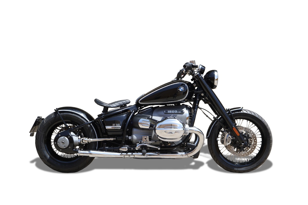 BMW R18 BOBBER BLACK