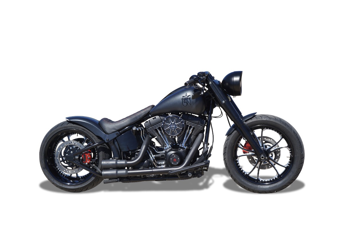 SOFTAIL DELUXE BLACK