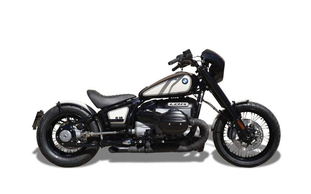 BMW R18 BOBBER RACER
