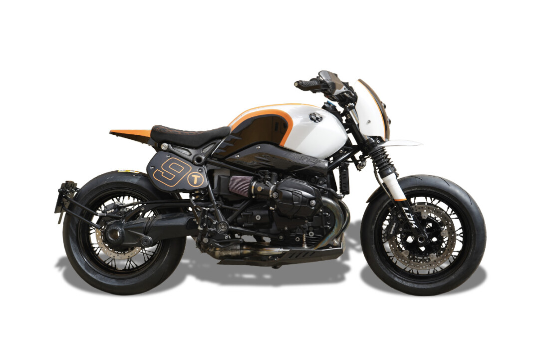 NINE T HYPERMOTARD