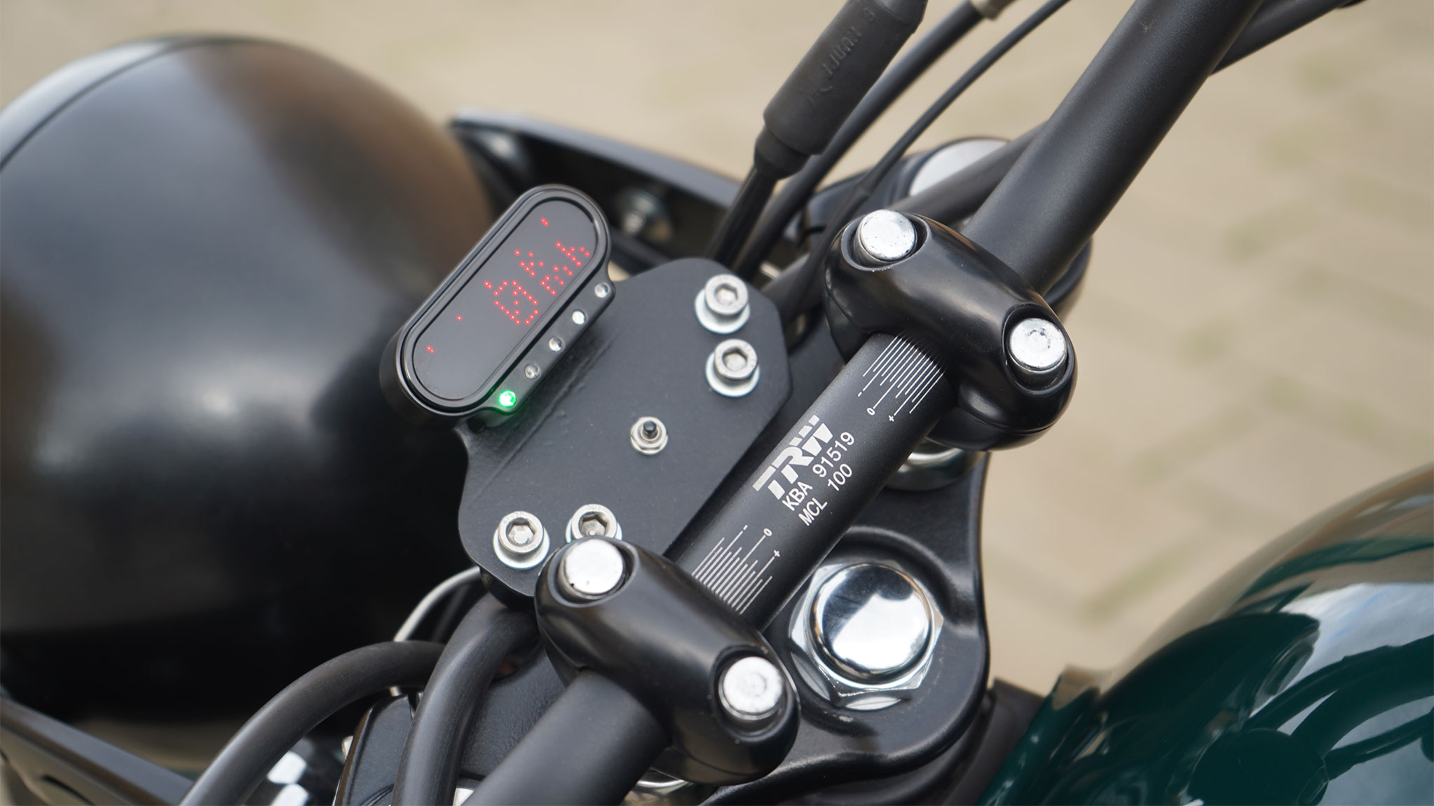 Triumph SE Brat Odometer detail